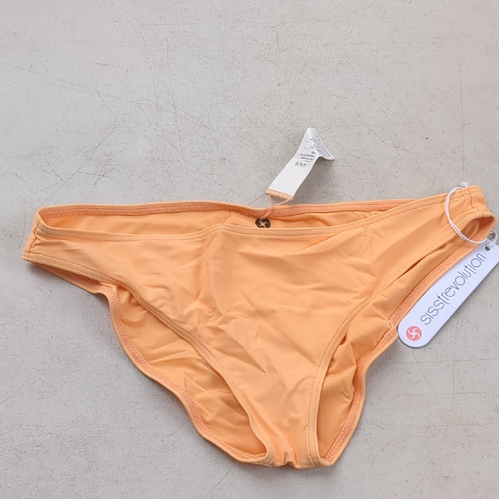 Sisstrevolution Peach Bikini Bottom — Low-Rise Swim Brief